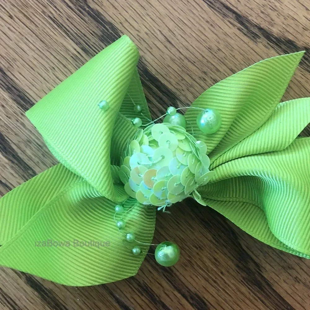 Apple Green 4